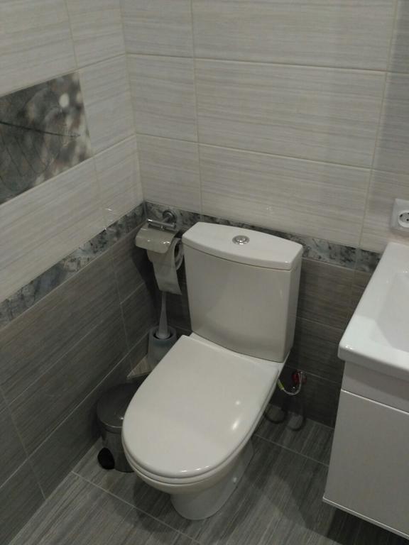 Comfort Apartment On Bogdanivska Street 7B Kiev Ngoại thất bức ảnh