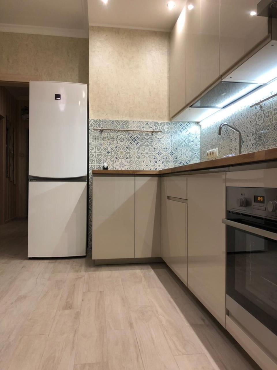 Comfort Apartment On Bogdanivska Street 7B Kiev Ngoại thất bức ảnh